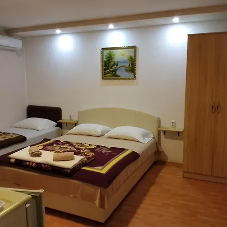 Rooms Jancic 乌尔齐尼 外观 照片